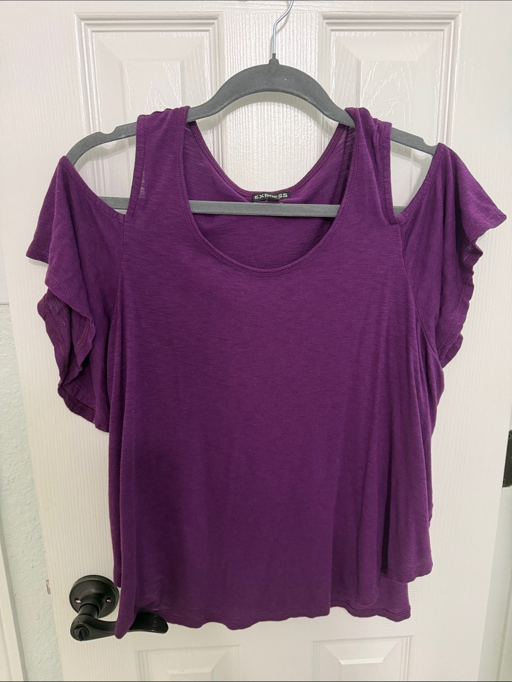 Express Women's Deep Purple Cold-Shoulder Ruffle Tank